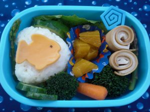 See! It has an eye too!